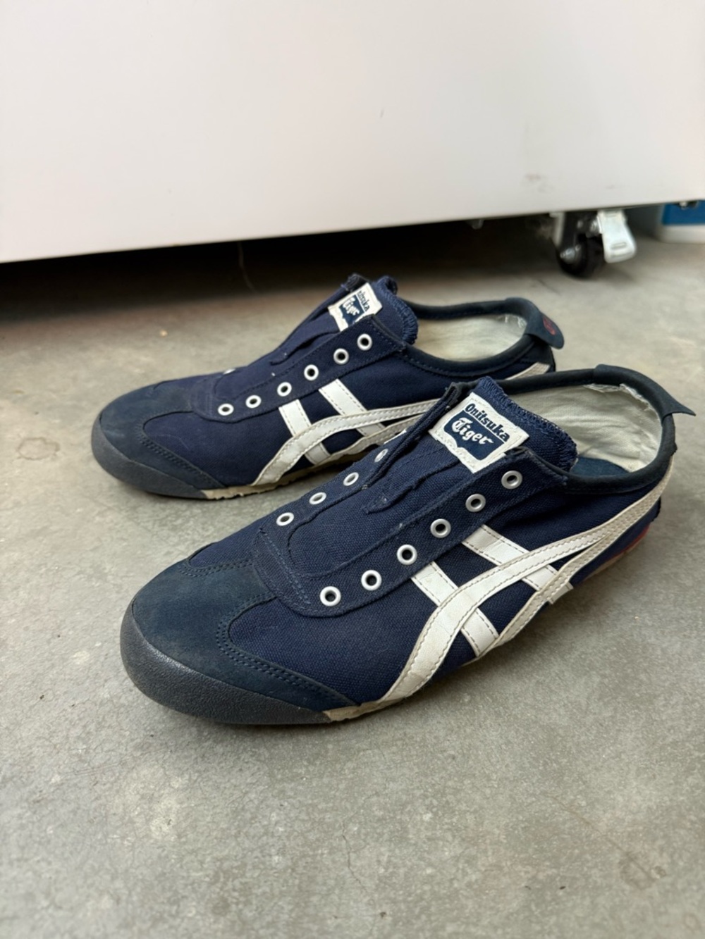 Onitsuka Tiger by Asics Navy and White Slip-On Sneakers with Red Sole Accent - Picture 2 of 8